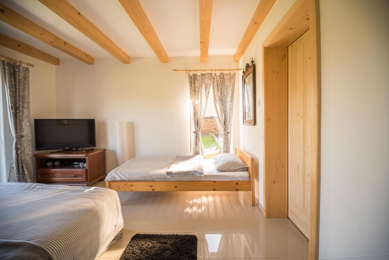 Apartman Emka Liptovsky Mikulas Ngoại thất bức ảnh